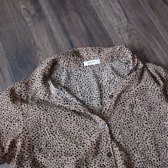 Leopard Print Ladies Blouse By Mod Ref - Picture 3 of 4